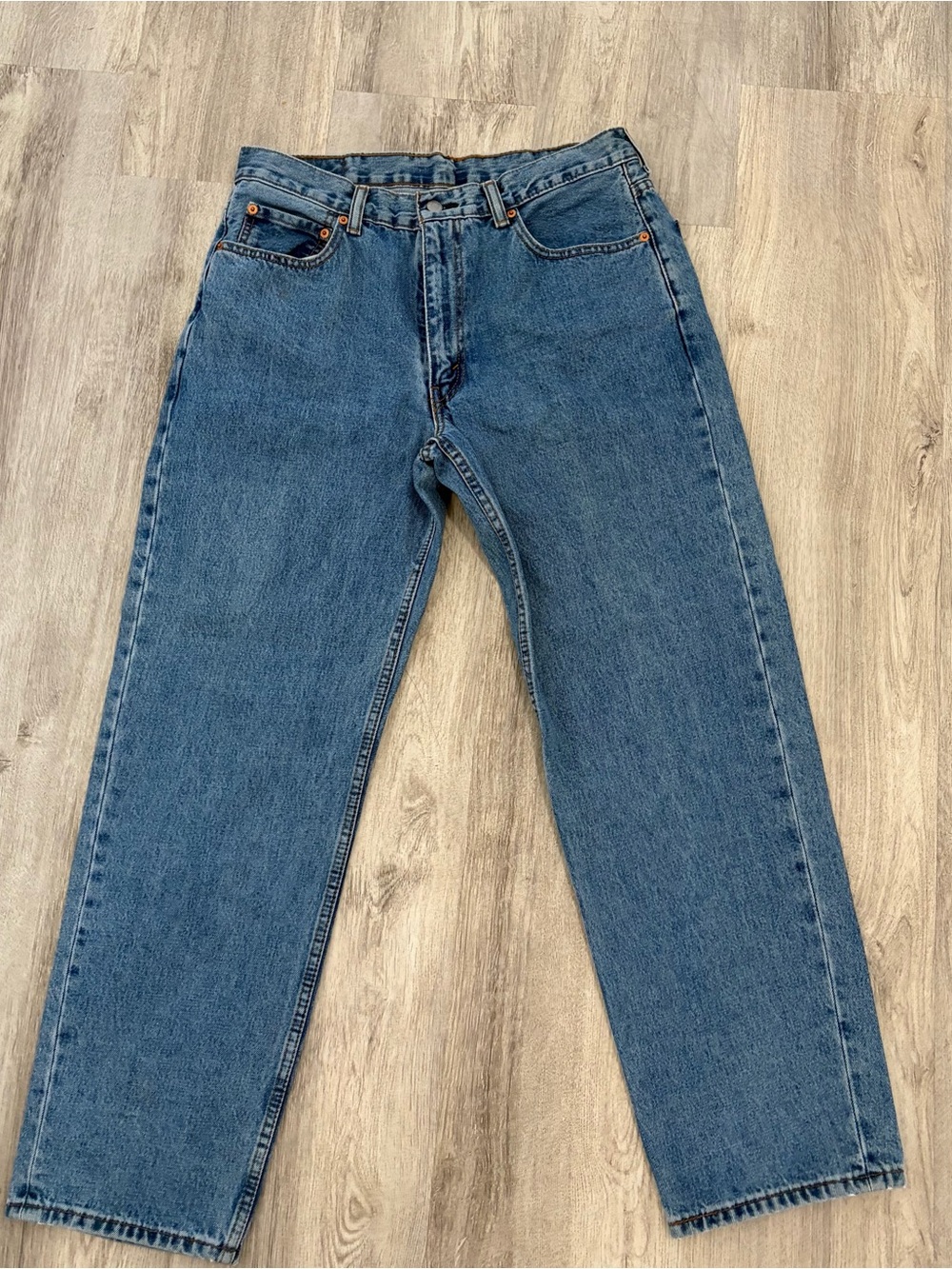 Vintage 90s Levis 550 Jeans Men 34x30  Blue Denim Pants Relaxed Light Wash